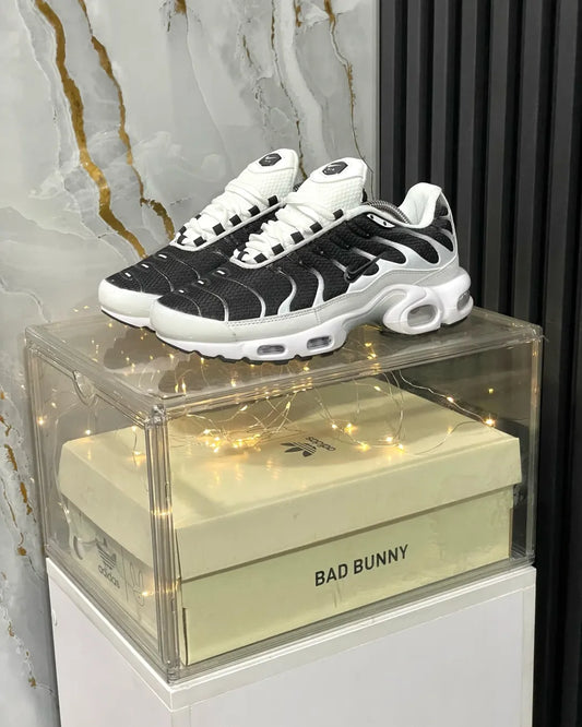 Nike air max TN "Black & White"