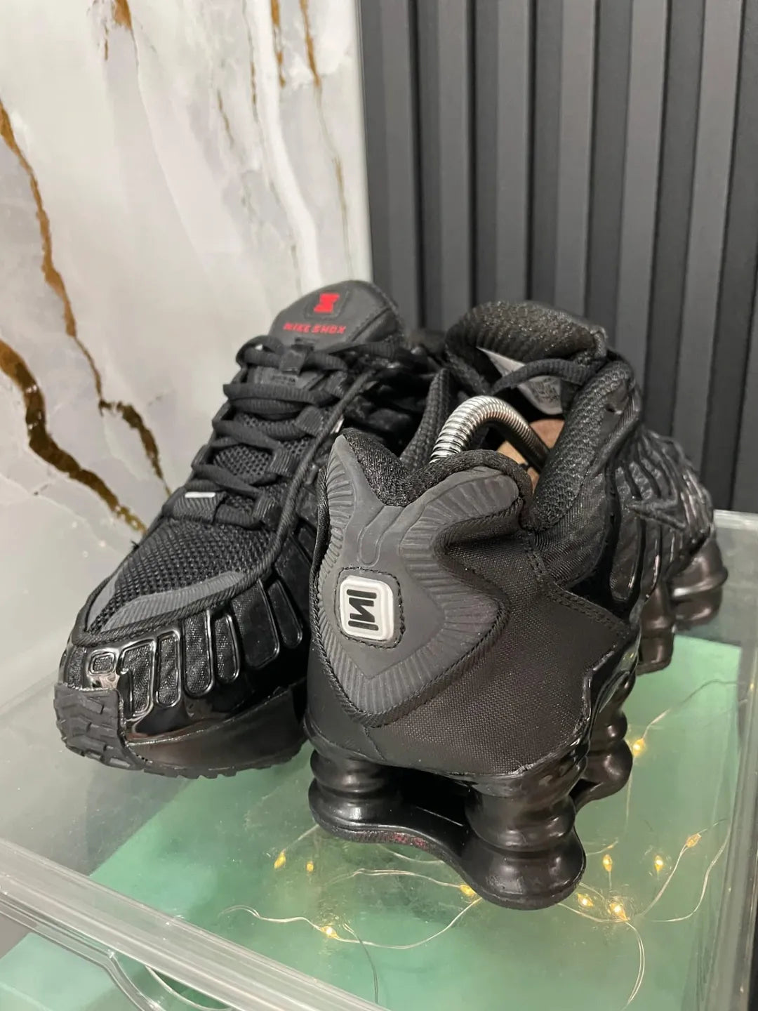 Nike Shox – Potencia y estilo retro-futurista