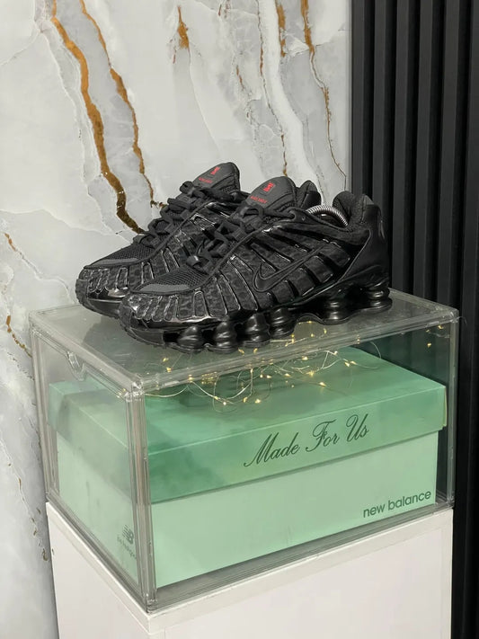 Nike Shox – Potencia y estilo retro-futurista