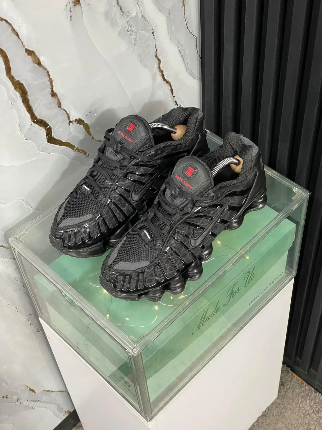 Nike Shox – Potencia y estilo retro-futurista